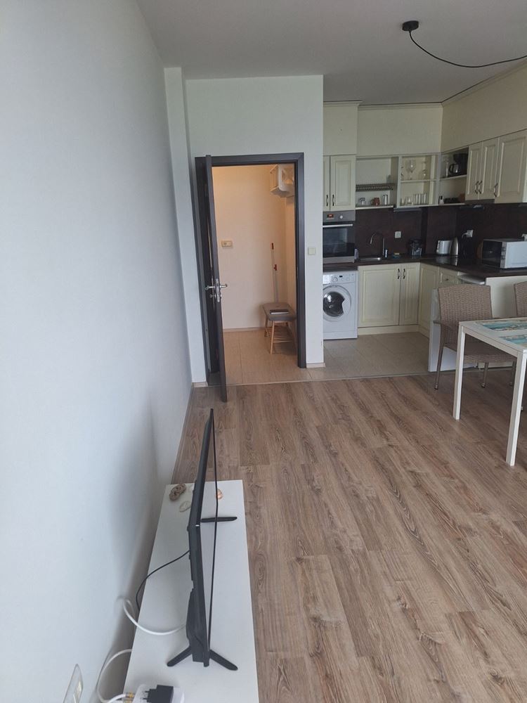 One-Bedroom Apartment on the First Sea Line with Panoramic Views and a Spacious Terrace