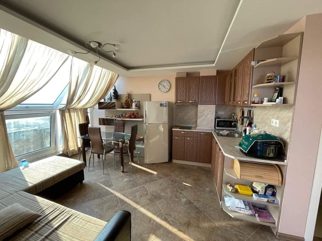 Panoramic two-bedroom apartment with sea view in Ravda – light, space and low maintenance fee