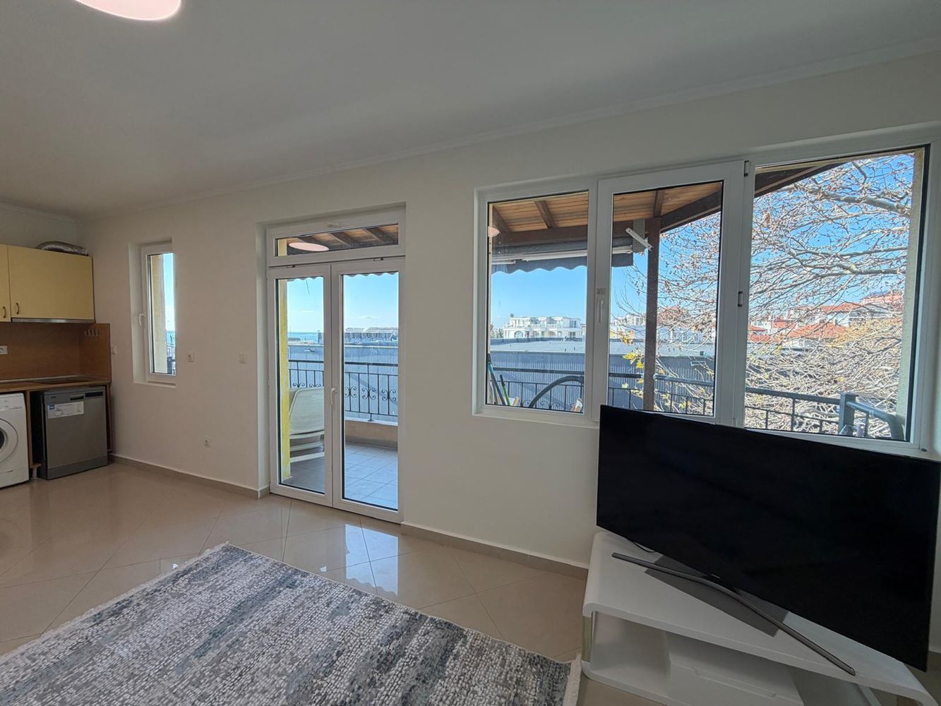 Sea Comfort and Coziness in Sveti Vlas – One-Bedroom Apartment Ready for Living or Investment