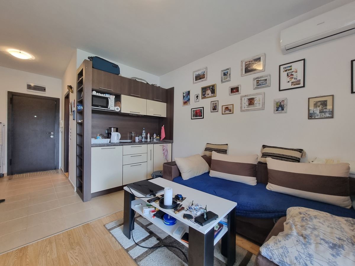 Comfortable Studio with a Private Garden in a Beautiful Complex at the Foot of the Balkan Mountains – Peace, Nature, and Excellent Amenities