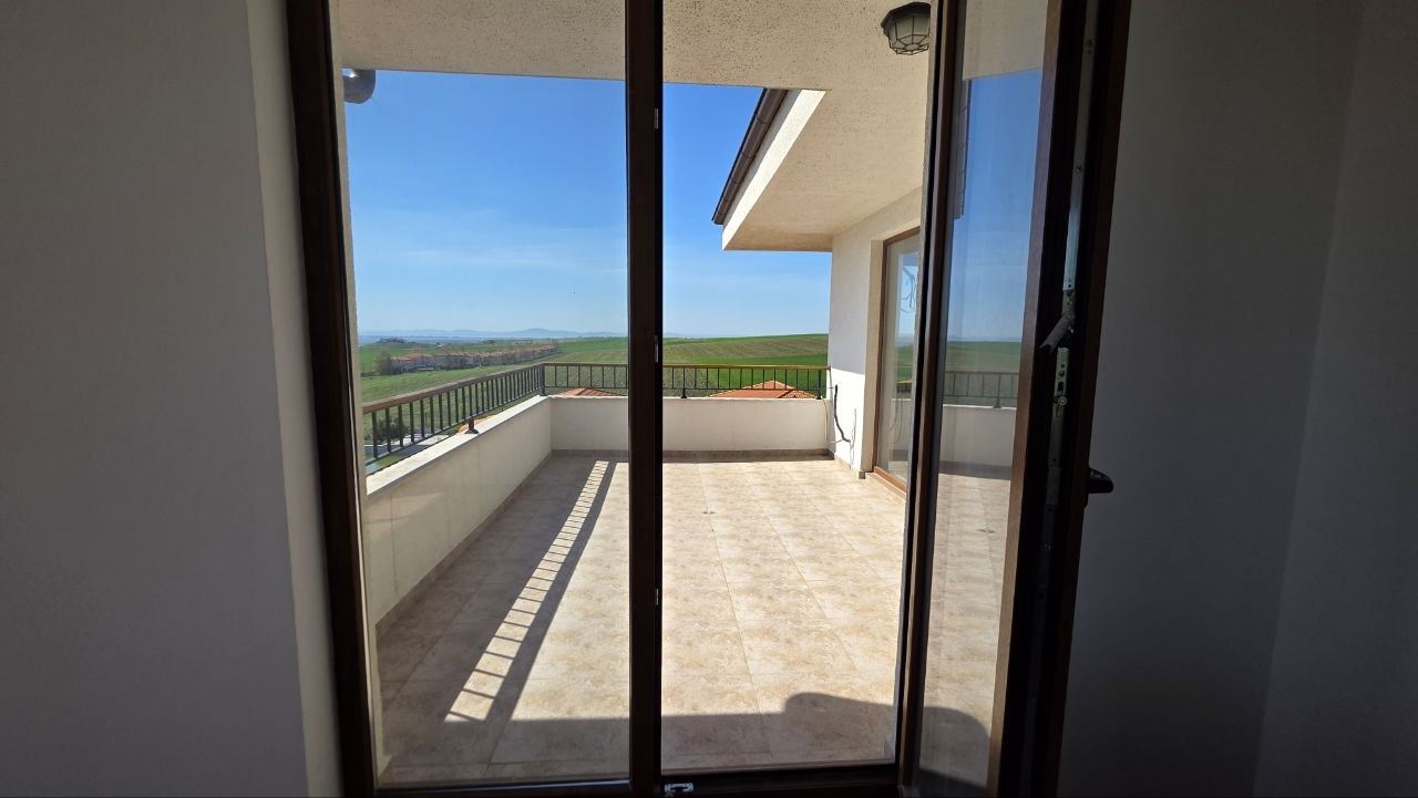 Spacious Apartment with Sea View in Aheloy – Tranquillity, Greenery and Luxurious Amenities