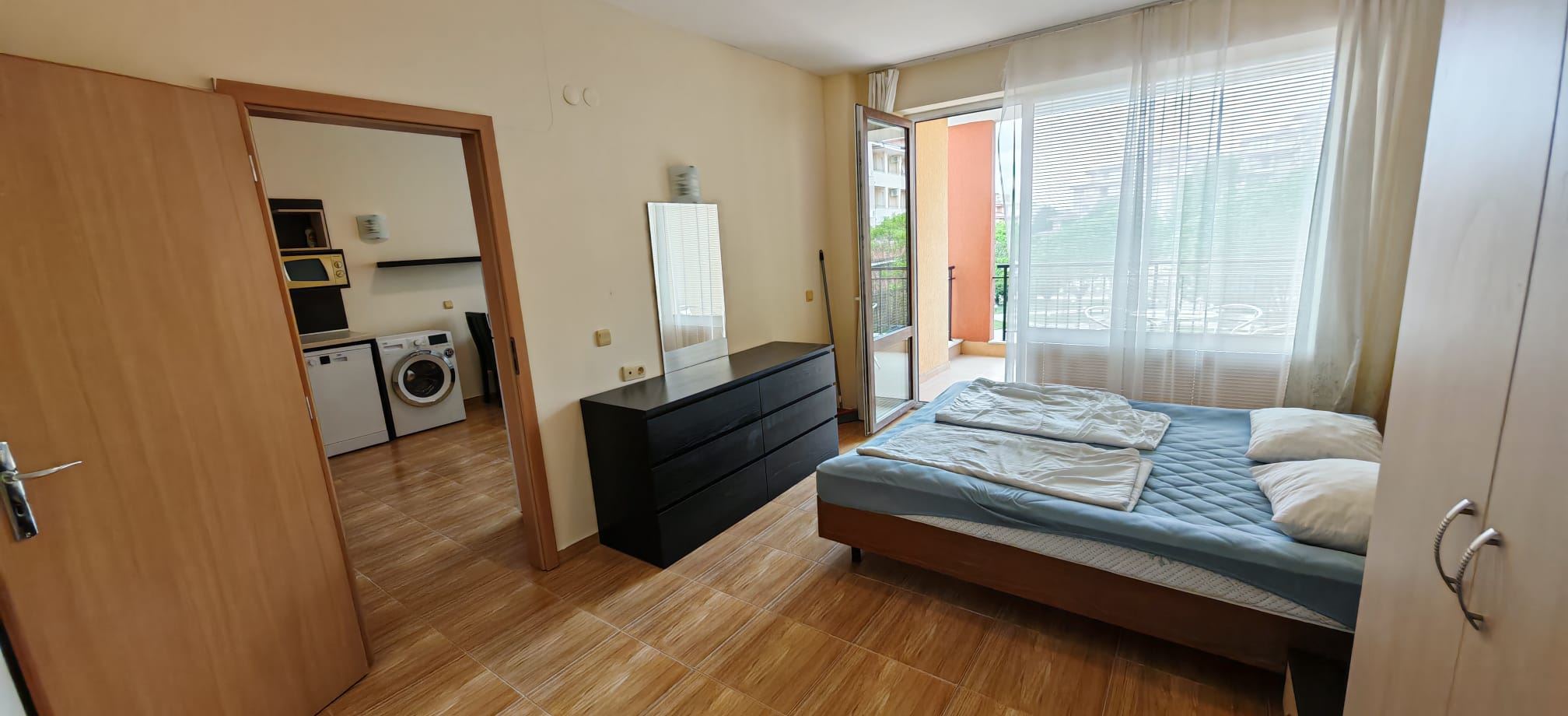 Spacious One-Bedroom Apartment with Pool View in a Luxury Complex in Sveti Vlas