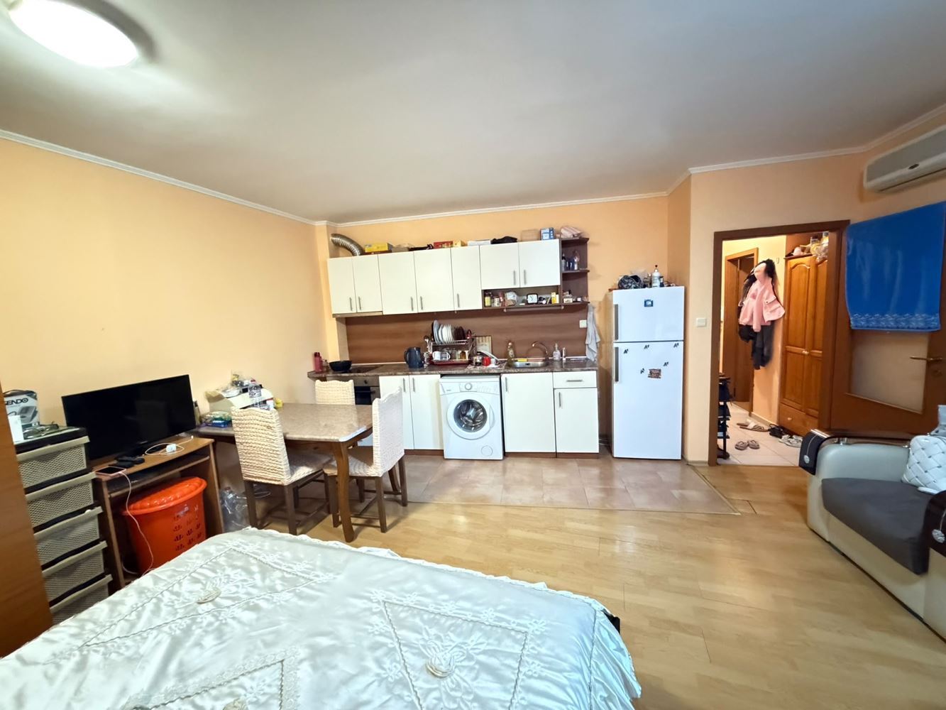 100 Metres from the Sea – Cosy One-Bedroom Apartment with a View of the Quiet Part of the Complex