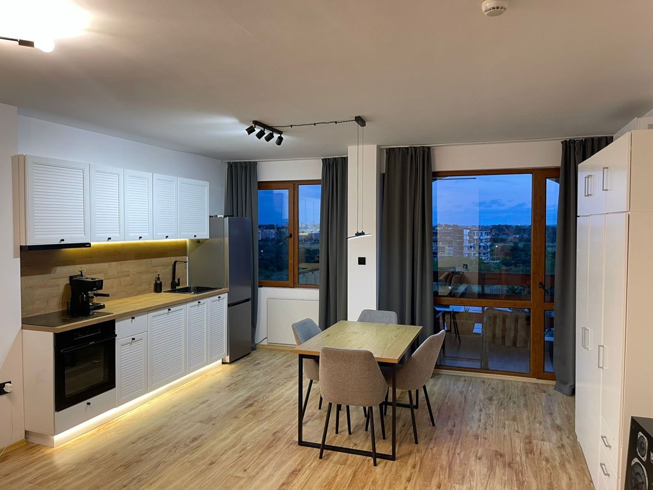 Stylish Studio with Modern Equipment and Partial Sea View in Sunny Beach