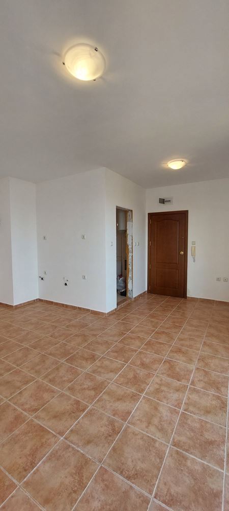 Bright Studio on the Top Floor in Sunny Beach – Freedom to Create Your Ideal Seaside Home