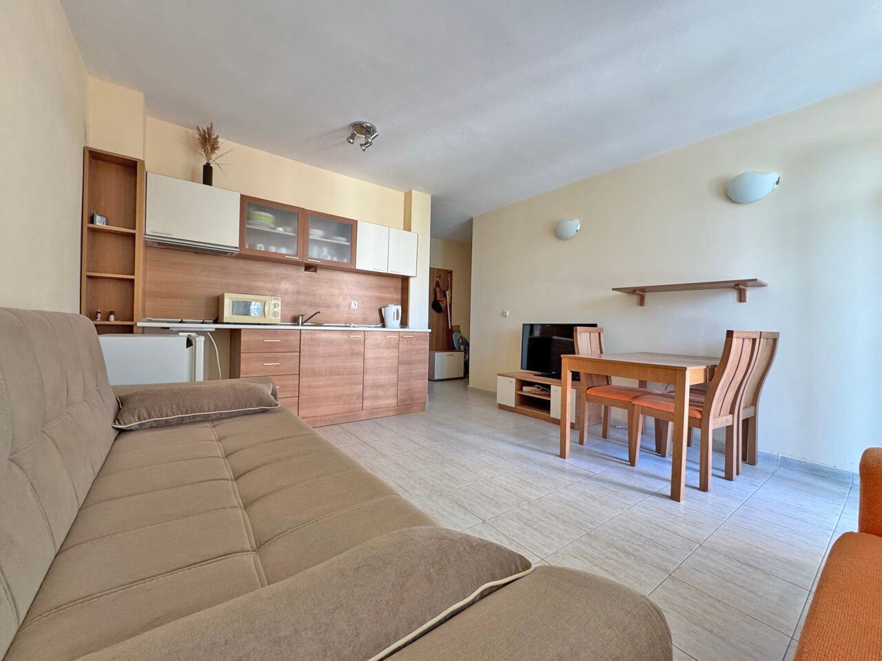 Furnished One-Bedroom Apartment with a Pleasant Pool View in Sunny Beach