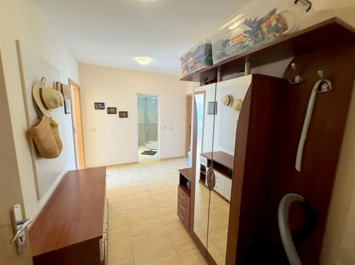 Two-Bedroom Apartment in Sveti Vlas – Panoramic Views and Comfort in a Gated Complex