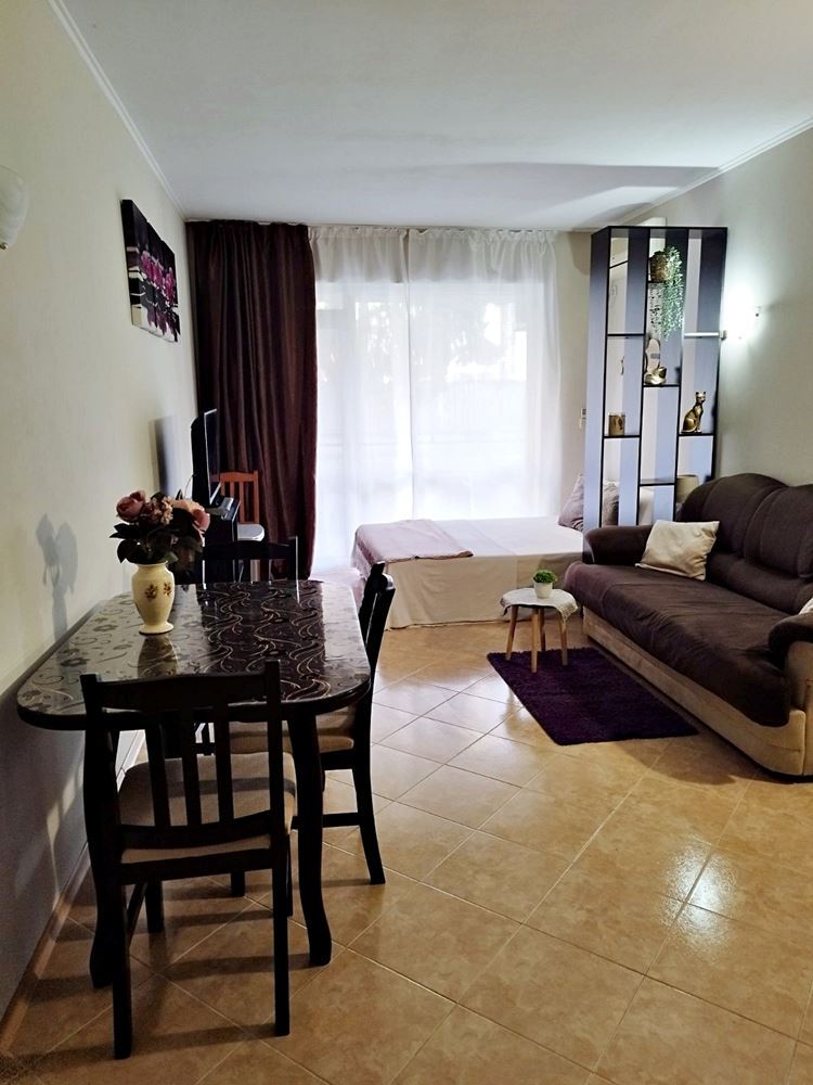 Ground-floor studio with no maintenance fee in Sunny Beach – excellent investment and year-round use