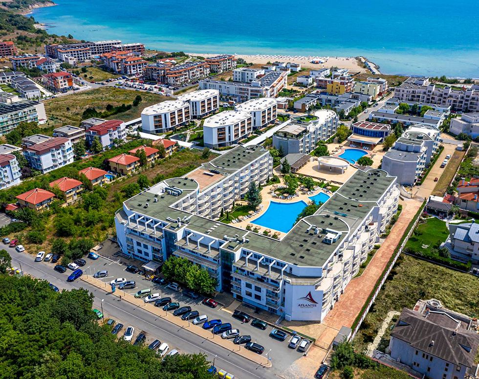 Elegant studio in an elite complex in Sarafovo – just a few steps from the beach, luxury, SPA, and a pool right in front of you