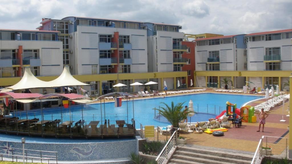 Spacious one-bedroom apartment in Sunny Beach – only 300 m from the beach