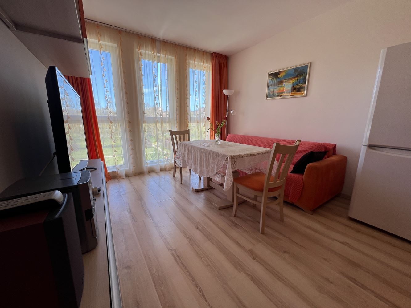 Sunny one-bedroom apartment in Sunny Beach – fully furnished, with an excellent location close to the beach