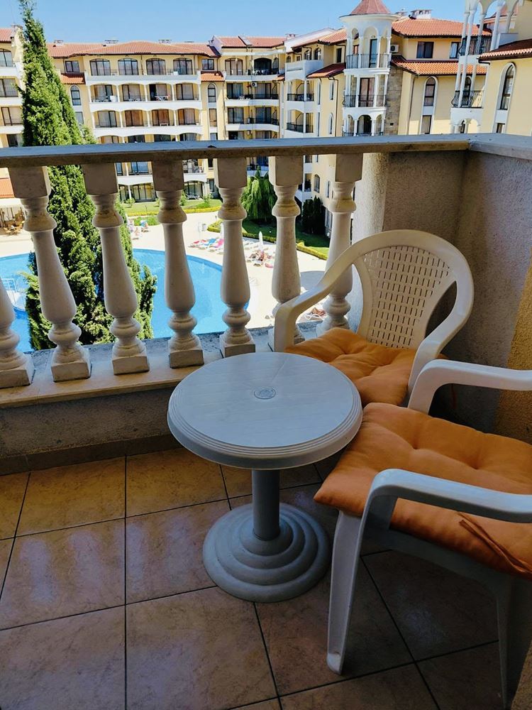 Seaside Comfort with Pool View – One-Bedroom Apartment in a Prestigious Complex in Sunny Beach