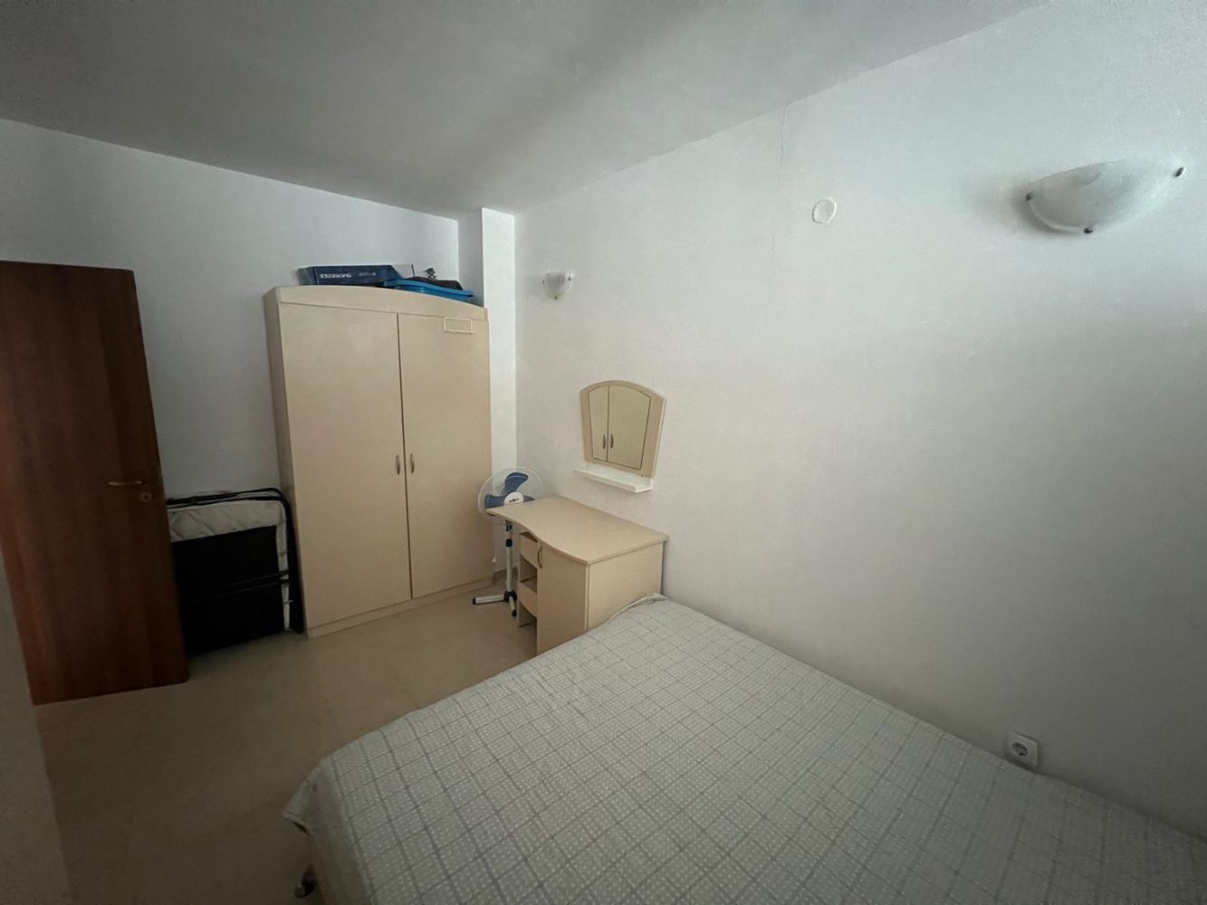 Two-Bedroom Apartment in a Year-Round Complex Near the Sea – Ready to Move In
