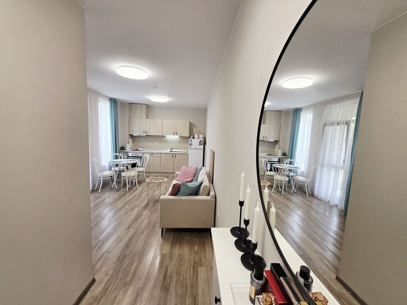 Sea Comfort with a Private Garden – One-Bedroom Apartment Just Steps from the Beach in Sveti Vlas