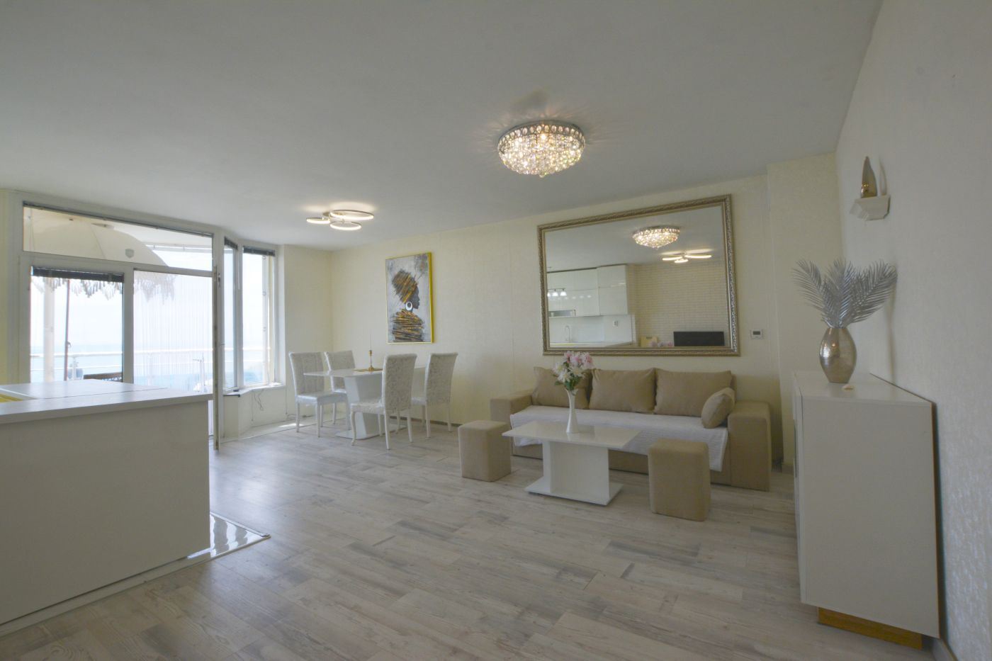 Luxury two-bedroom apartment with sea view on the first line in Ravda – 114 m², two terraces, and full comfort