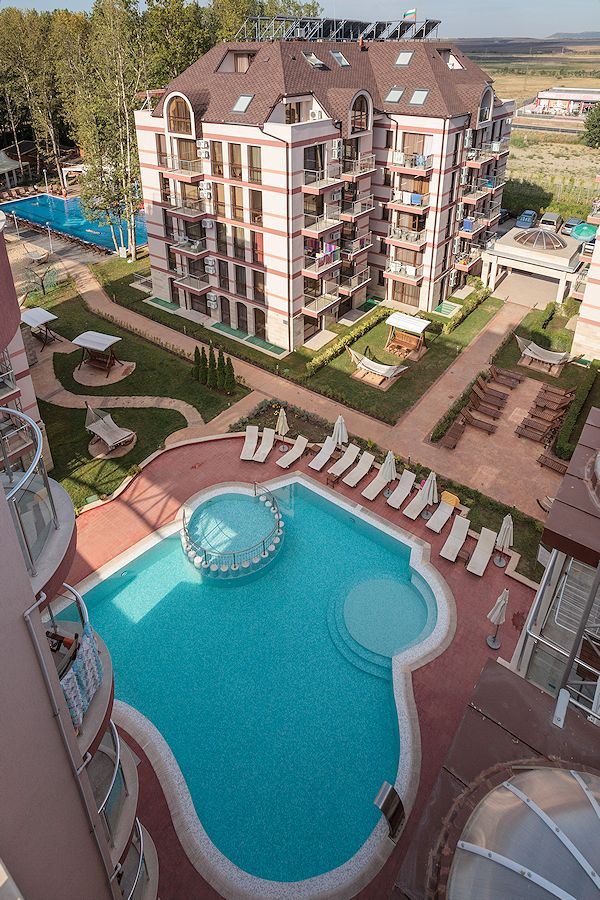 Modern studio in a prestigious complex in Sunny Beach – ideal for investment and comfortable living
