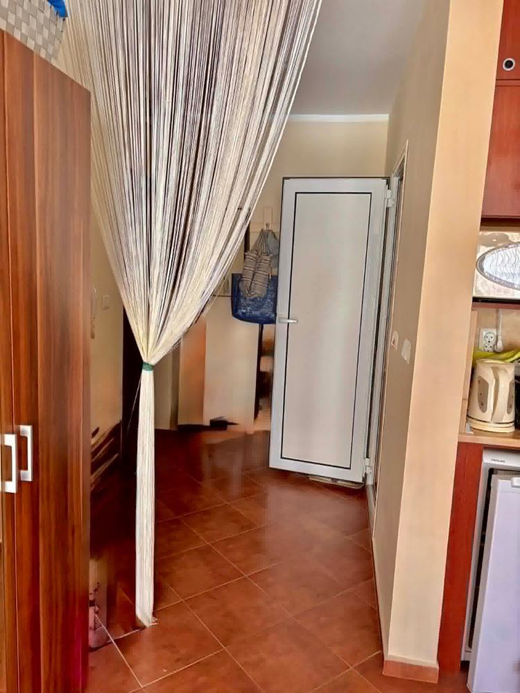 Sunny studio in Pomorie – only 400 m from the sea, close to the sanatorium