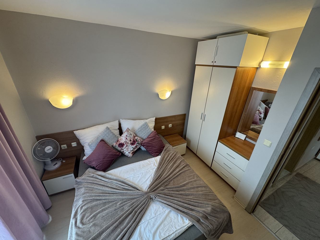 One-bedroom apartment with panoramic views in the heart of Sunny Beach