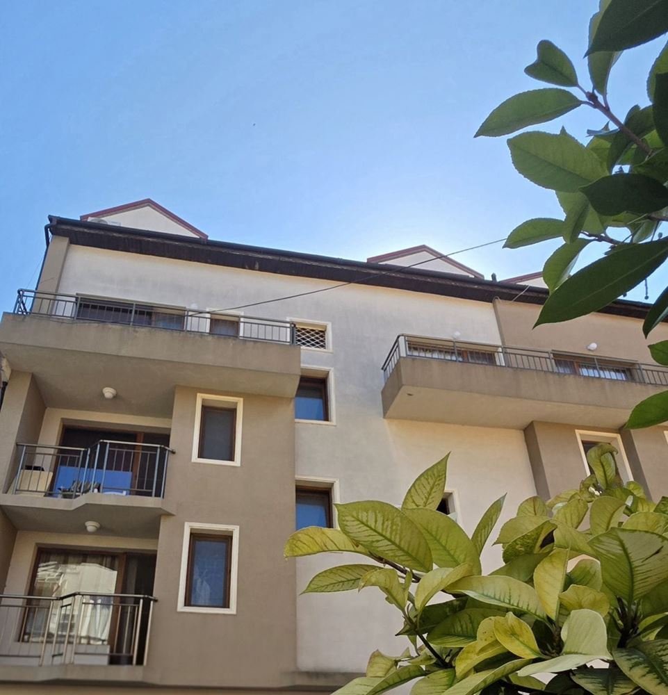 Two-Level Apartment with Sea View in Pomorie – No Maintenance Fee