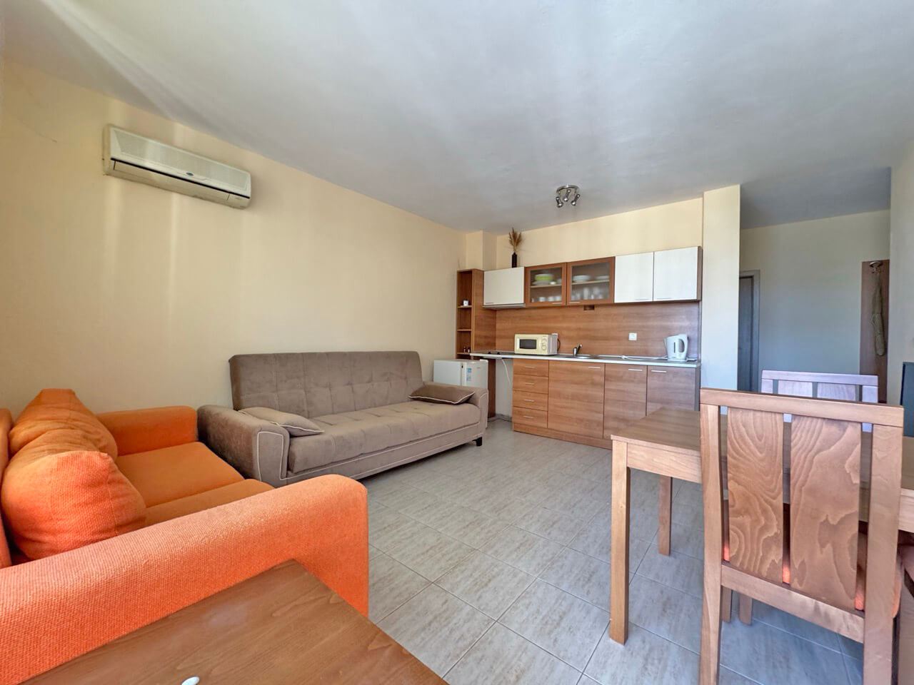 Furnished One-Bedroom Apartment with a Pleasant Pool View in Sunny Beach